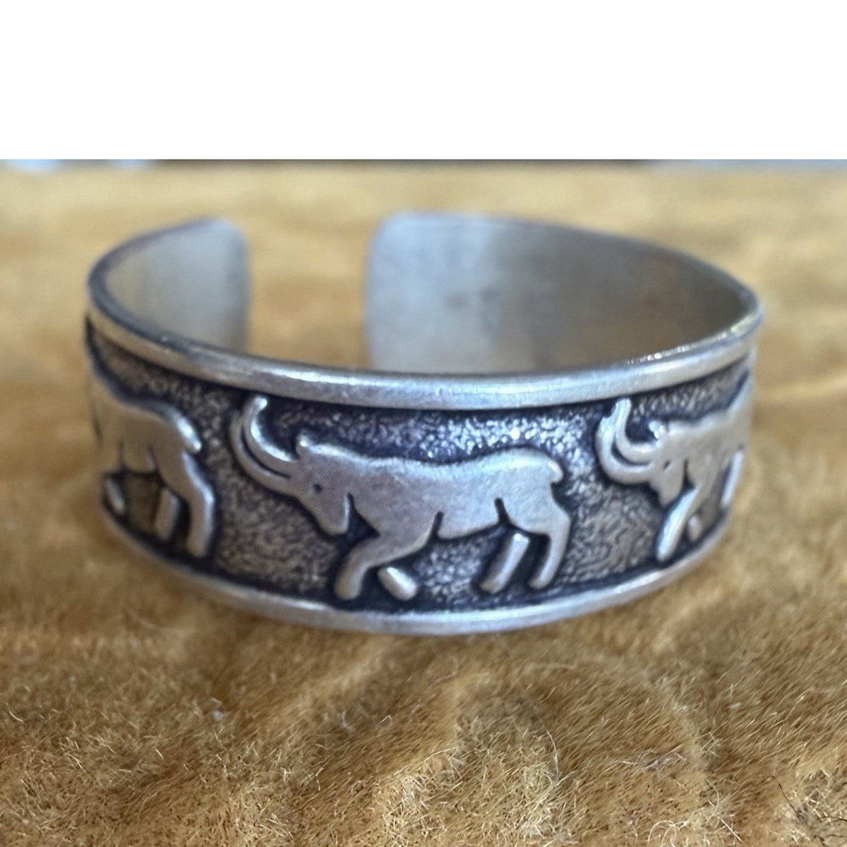 925 Sterling Silver Open Native Style Animal Ring Signed antelope/ram/goat