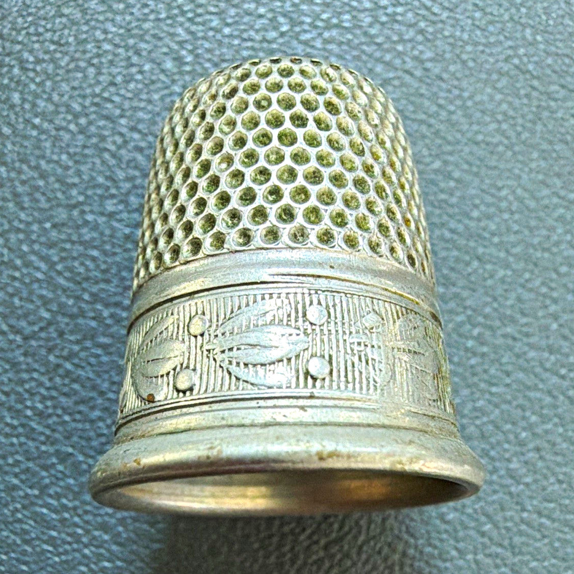 Vintage Original Silver Thimble Engraved Floral Band Collectible Sewing Tool